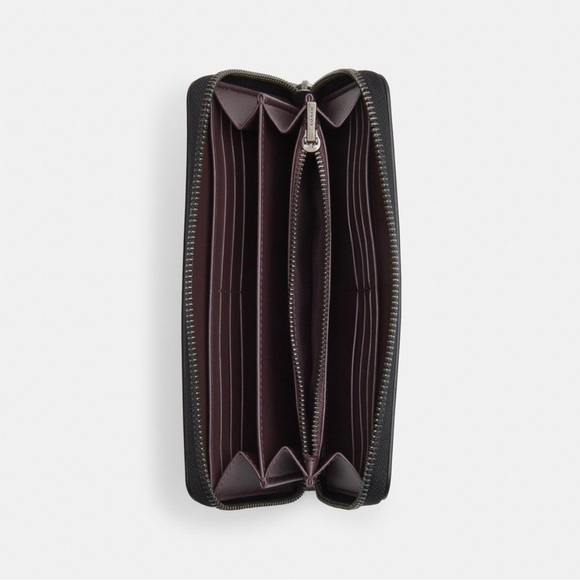 NWT Disney Limited Edition Coach Long Zip Around Leather Wallet w/ Mickey Mouse - Picture 2 of 3